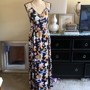 NWT II ININ Floral Deep Plunge Maxi Dress